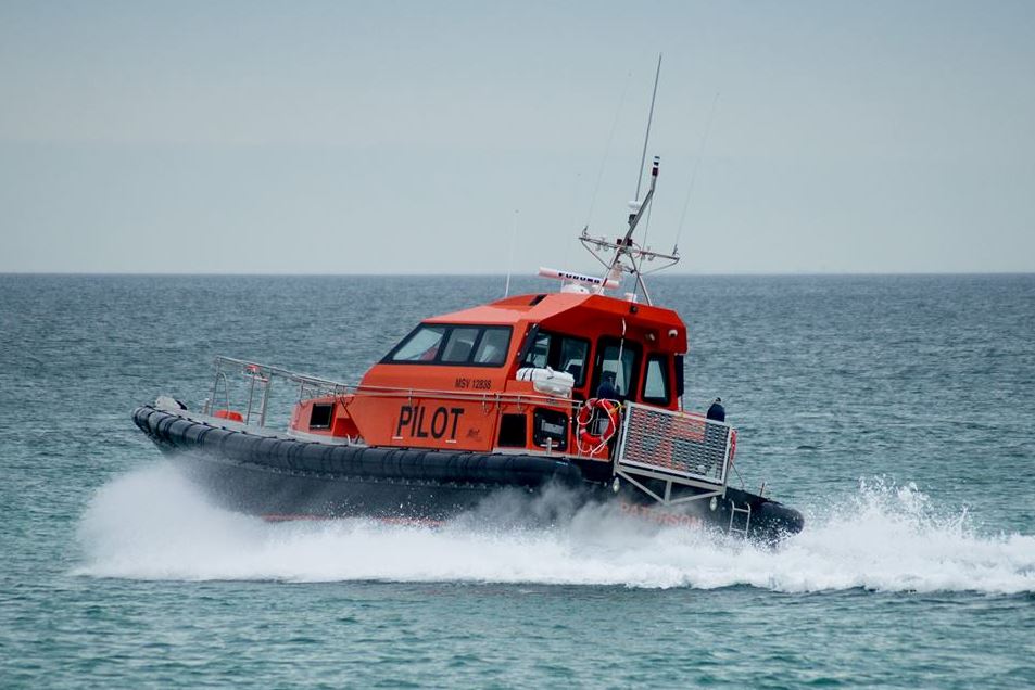 Ocean 3 Workboat Fender Systems - Pilot Boat Paterson - Australia